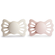 FRIGG Lucky - Silicone 2-Pack simetriniai čiulptukai - Cream/Blush FRIGG Lucky - Silicone 2-Pack simetriniai čiulptukai - Cream/Blush