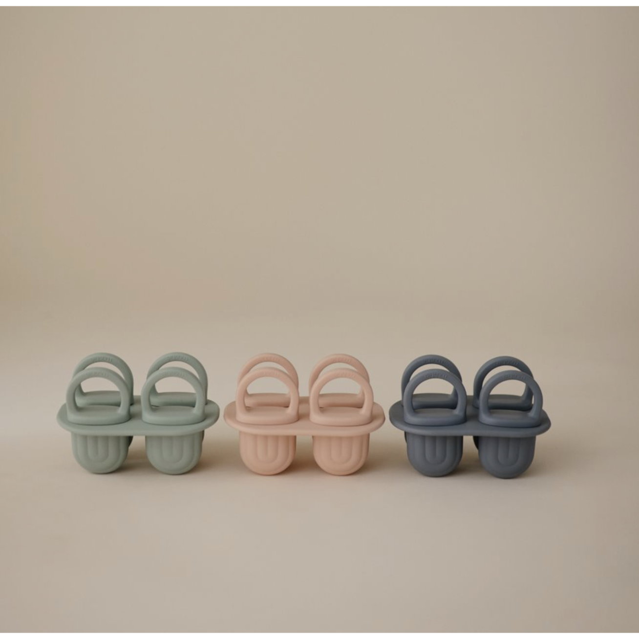 Mushie Toddler silikoninės ledų gamybos formelės 6 Mushie Toddler silikoninės ledų gamybos formelės 6
